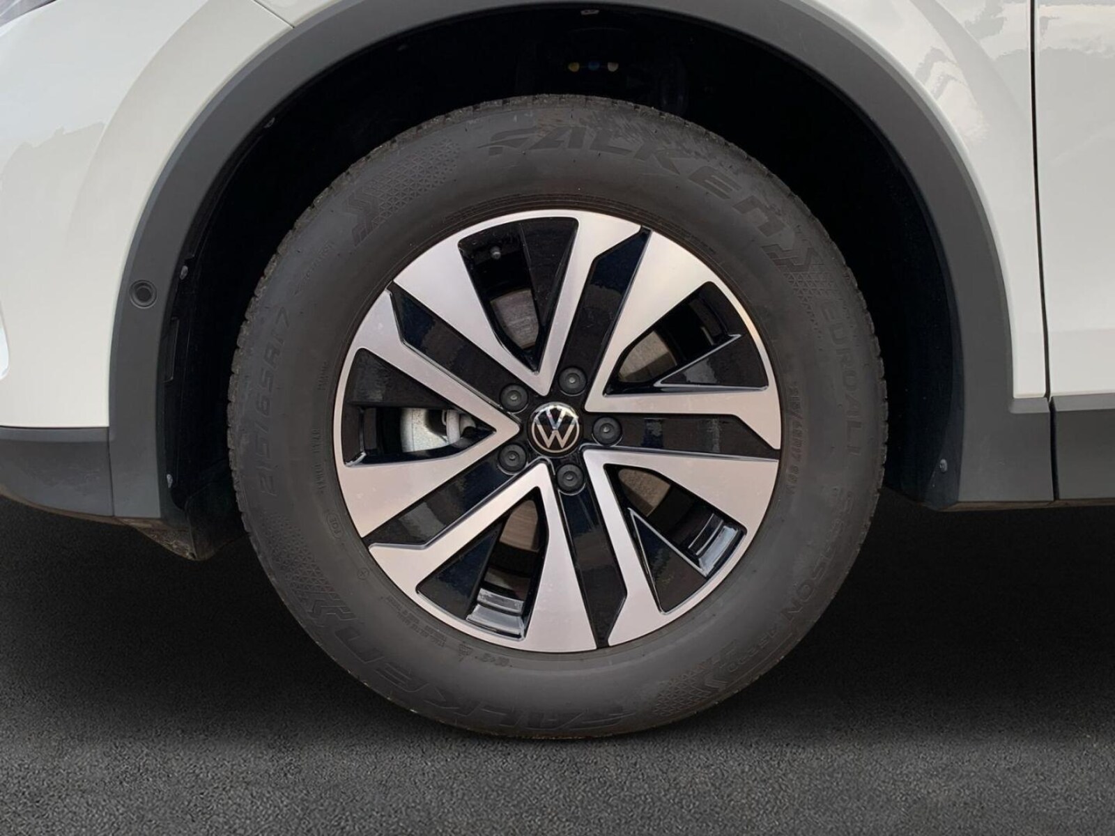 Volkswagen Tiguan – Bild 7