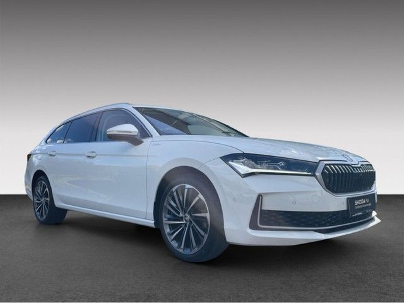 Škoda Superb Combi – Bild 7