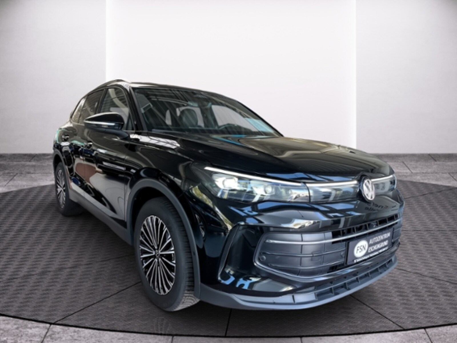 Volkswagen Tiguan – Bild 3