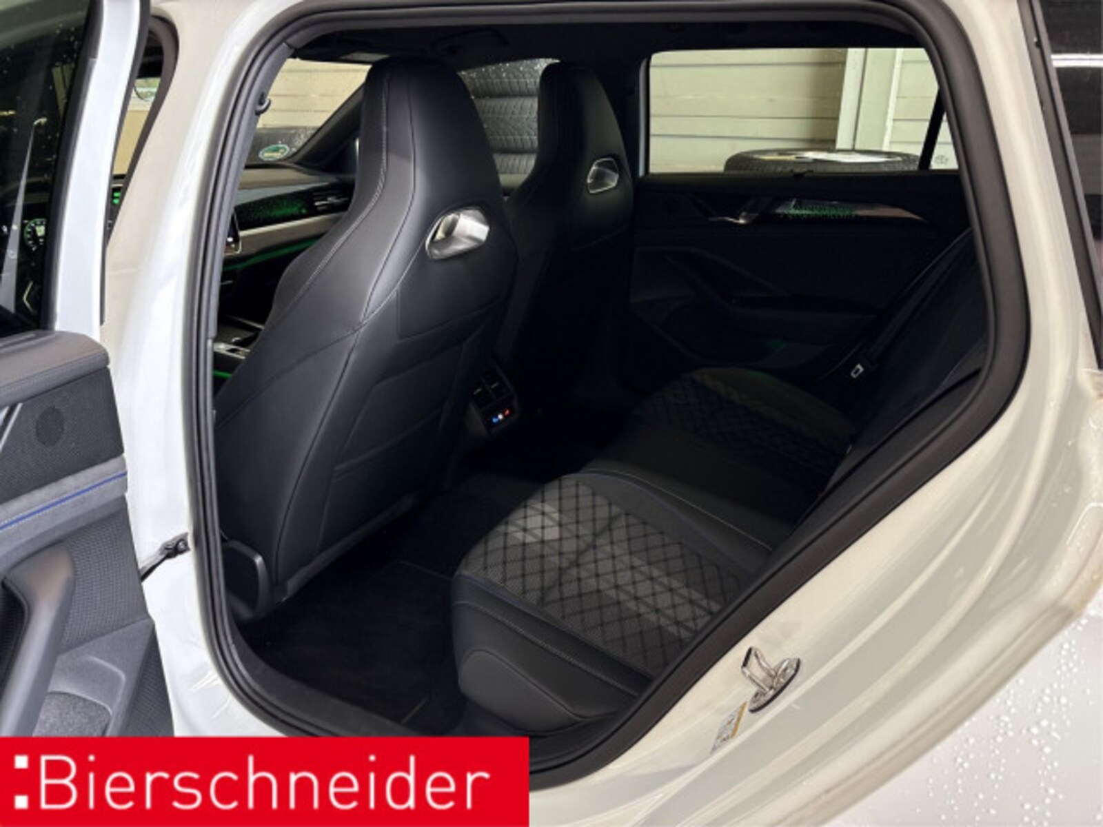 Volkswagen Passat – Bild 6