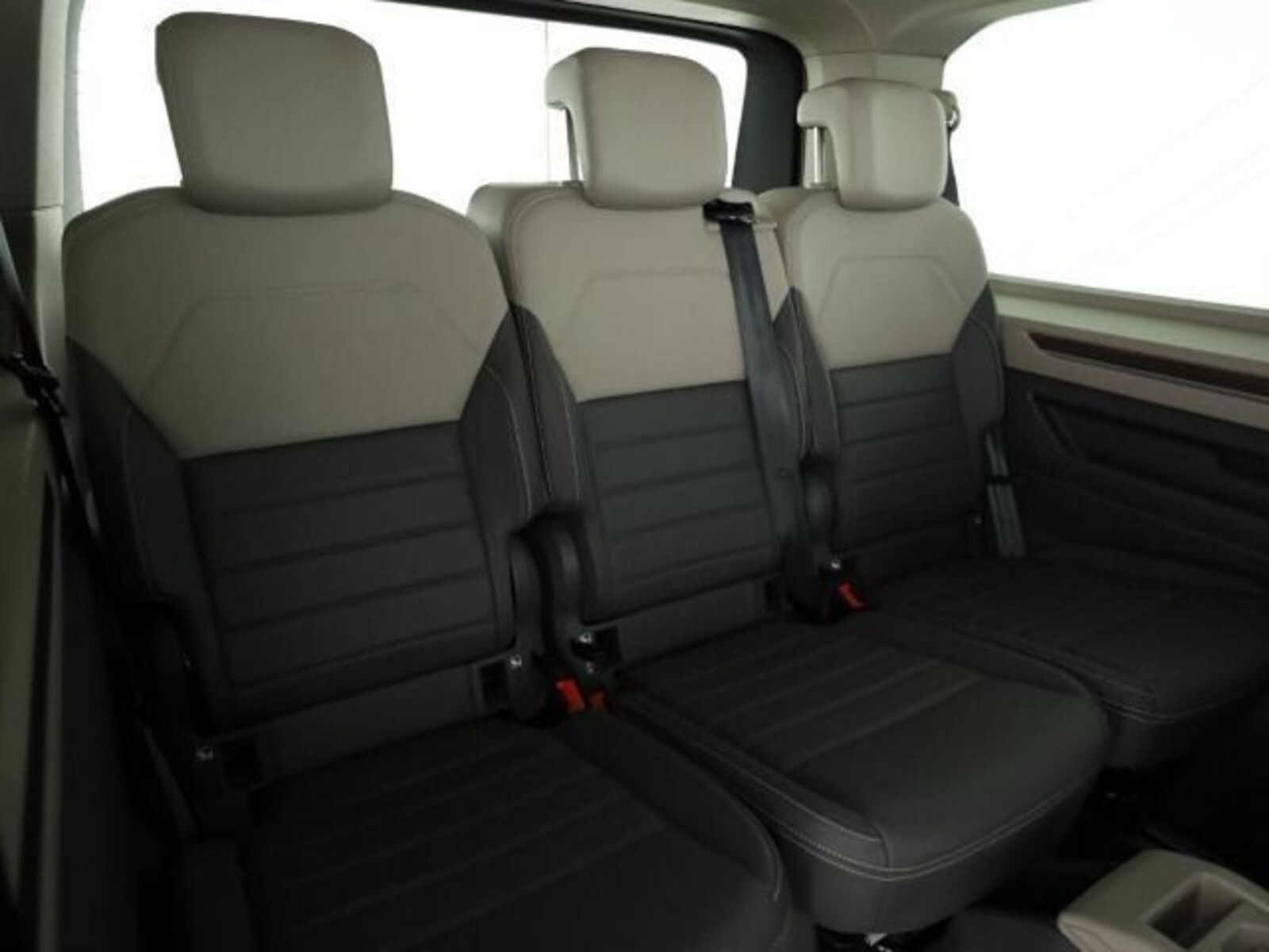 Volkswagen Multivan Langversion – Bild 9