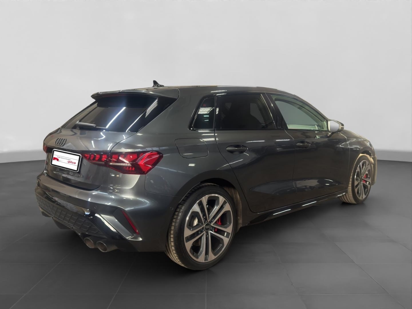 Bild über Audi S3 Sportback TFSI quattro S tronic - für weitere Informationen kontaktieren Sie den Audi Partner