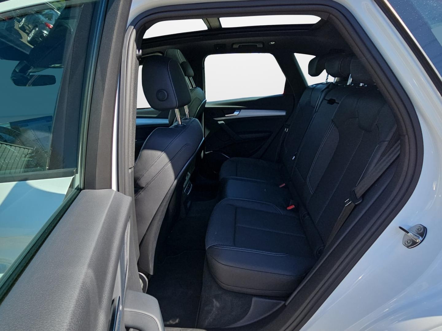 Bild über Audi Q5 40 TDI quattro 150 kW S tronic - für weitere Informationen kontaktieren Sie den Audi Partner