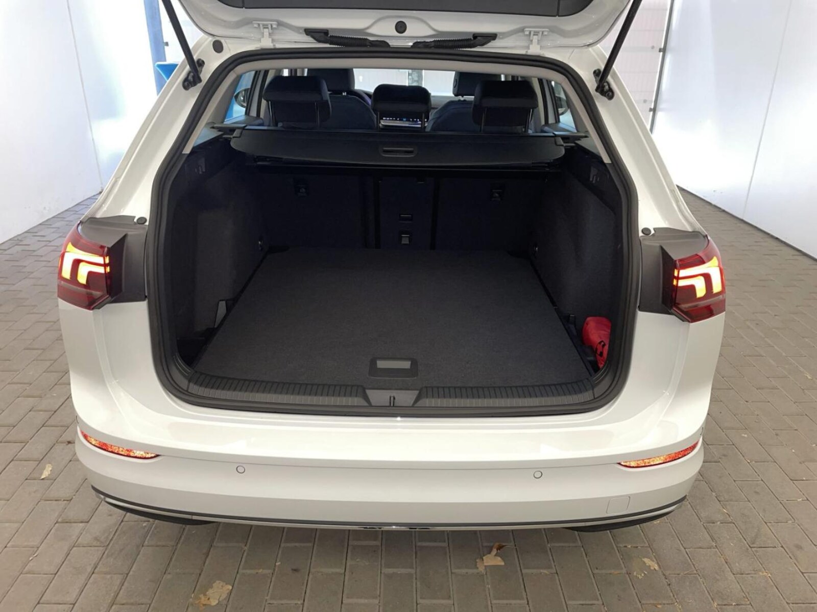 Volkswagen Golf Variant – Bild 9