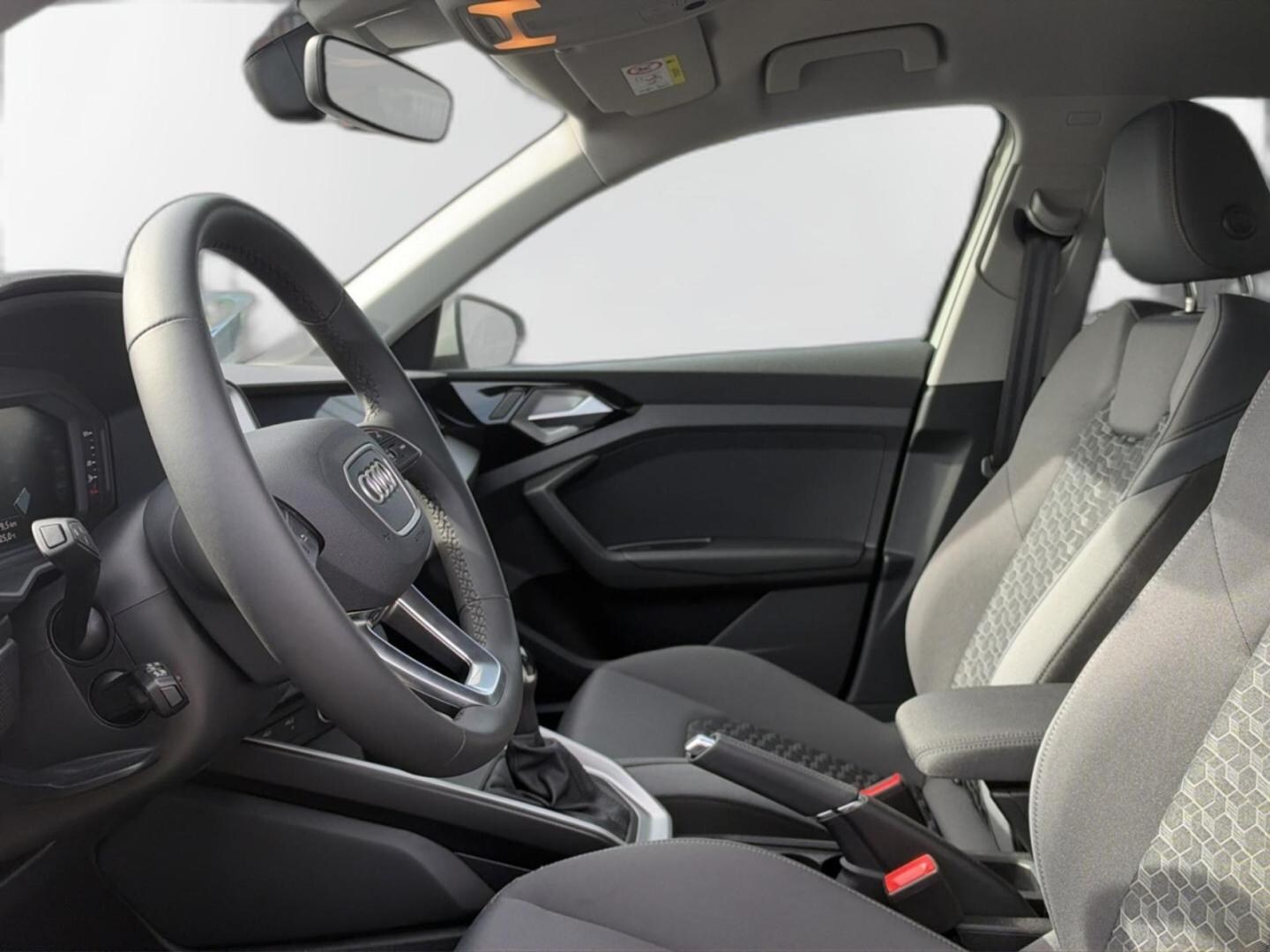 Bild über Audi A1 allstreet 35 TFSI S tronic - für weitere Informationen kontaktieren Sie den Audi Partner