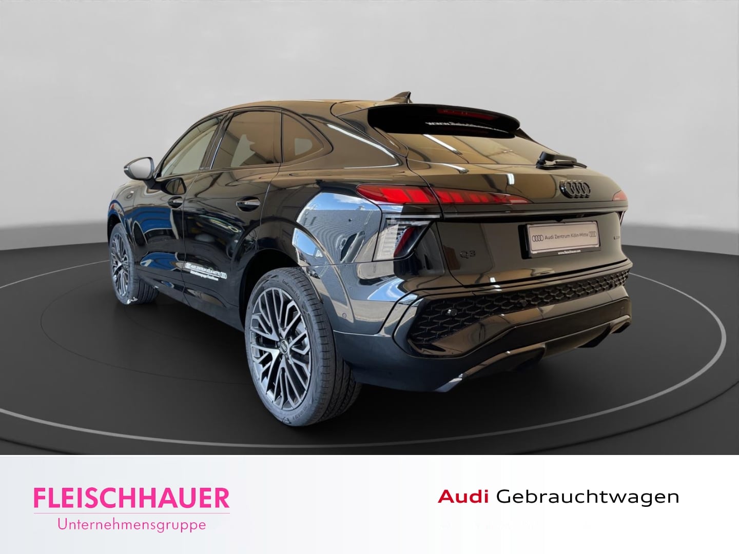 Bild über Audi Q3 Sportback TFSI quattro 150 kW S tronic - für weitere Informationen kontaktieren Sie den Audi Partner