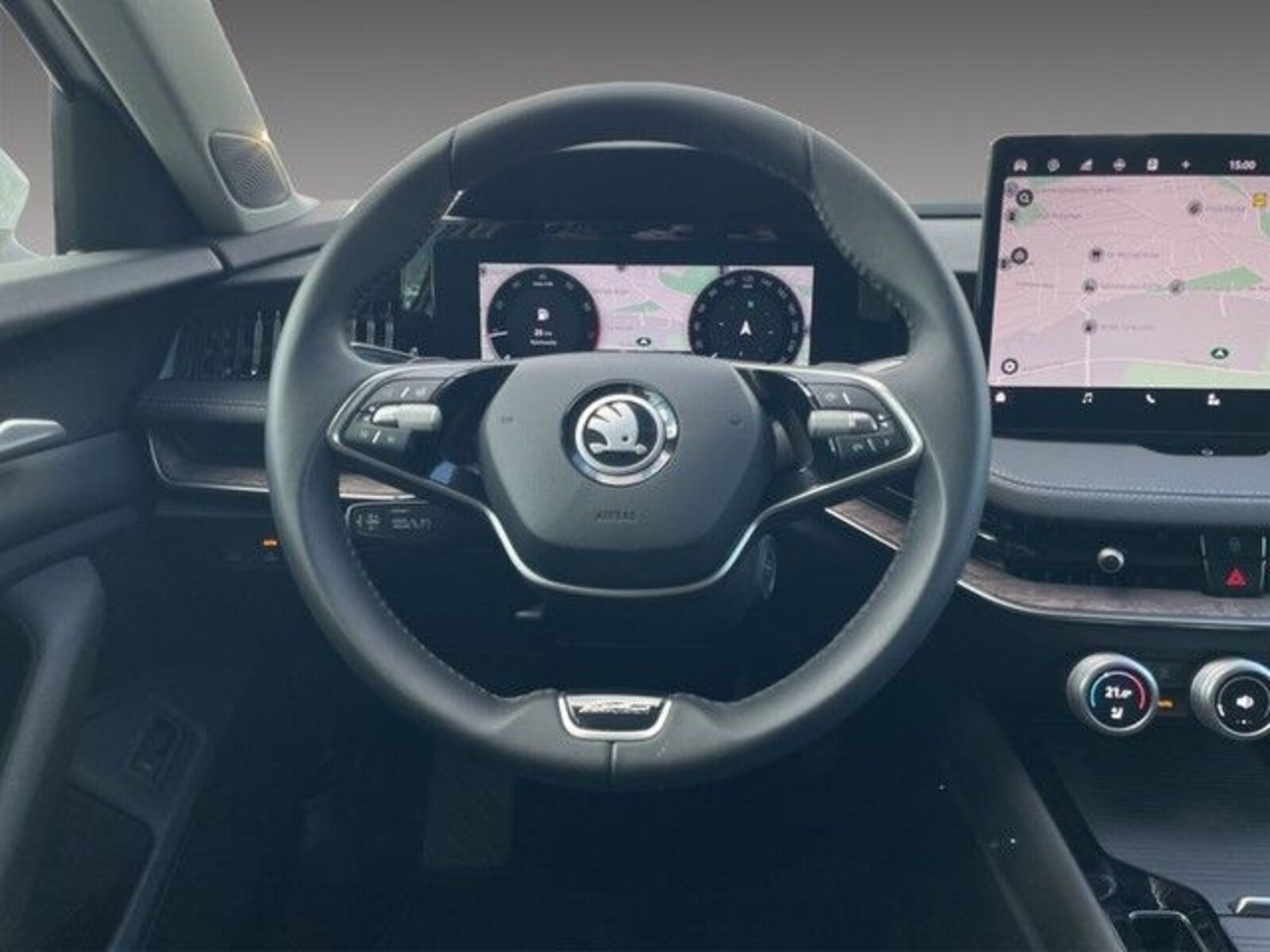 Škoda Superb Combi – Bild 16