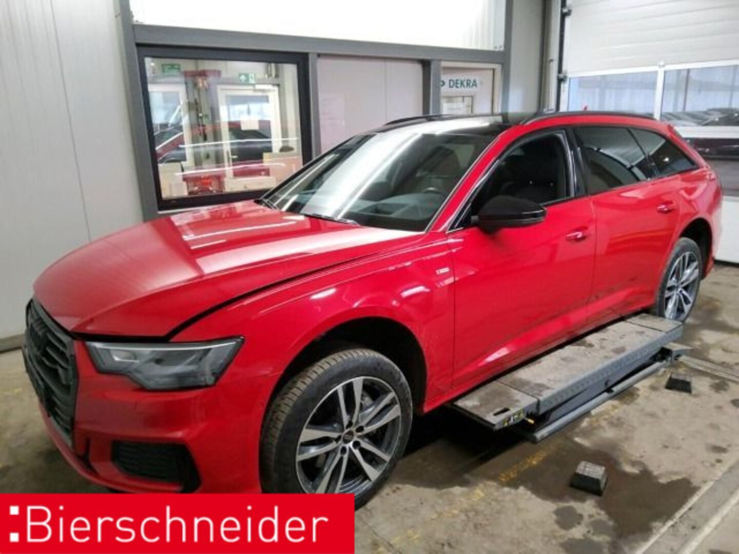 Bild über Audi A6 Avant sport 45 TFSI quattro S tronic - für weitere Informationen kontaktieren Sie den Audi Partner
