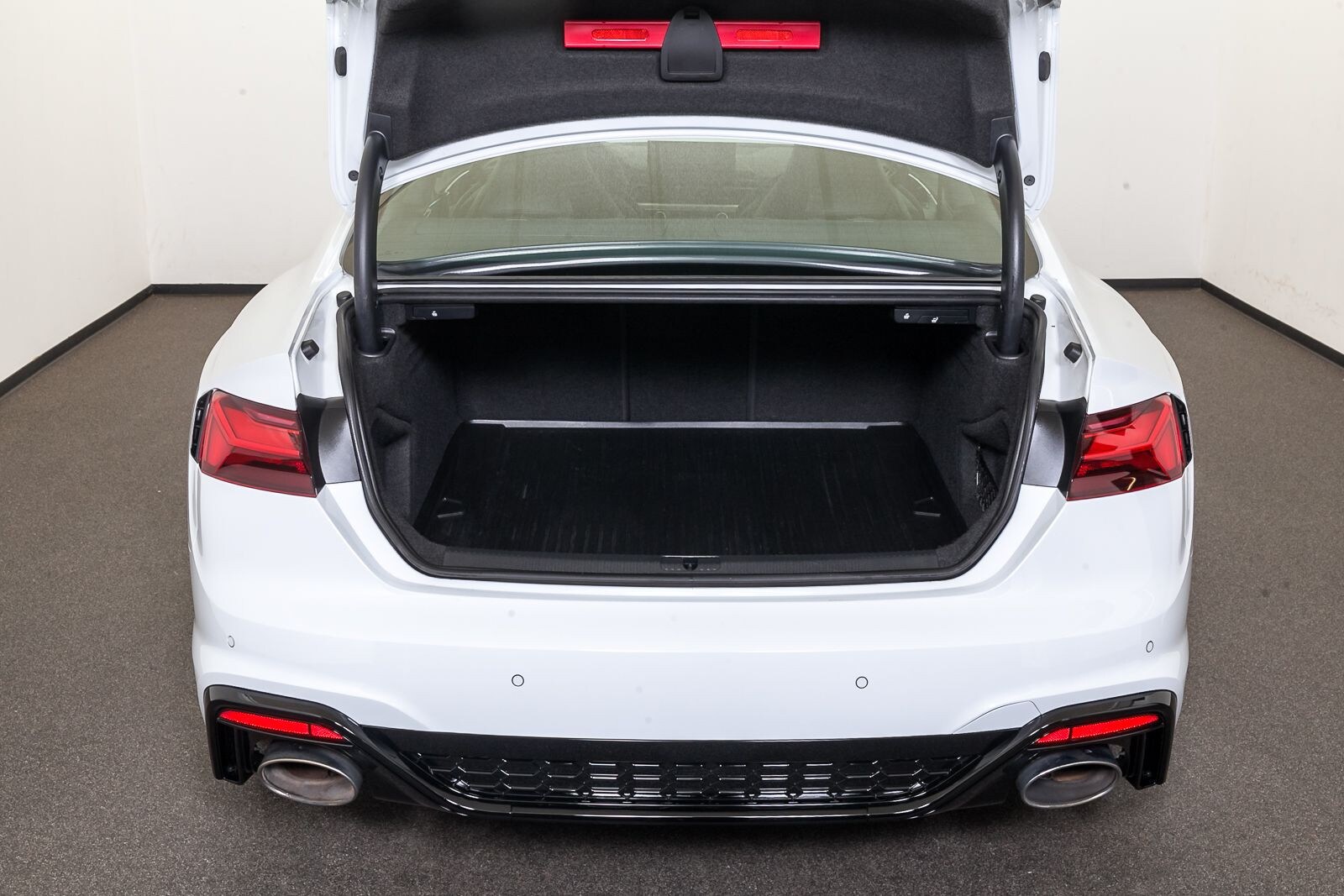 Image about Audi RS 5 Coupé TFSI quattro tiptronic