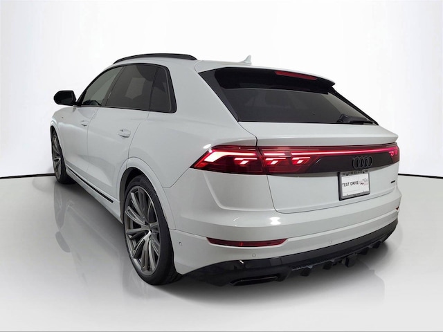 2026 Audi Q8