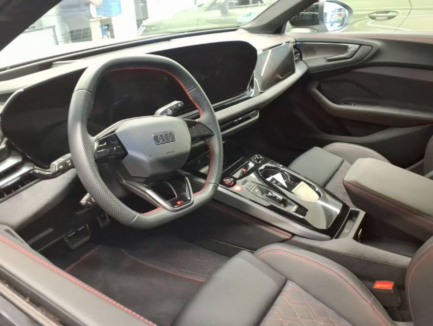 Bild über Audi A5 Avant TFSI 150 kW S tronic - für weitere Informationen kontaktieren Sie den Audi Partner