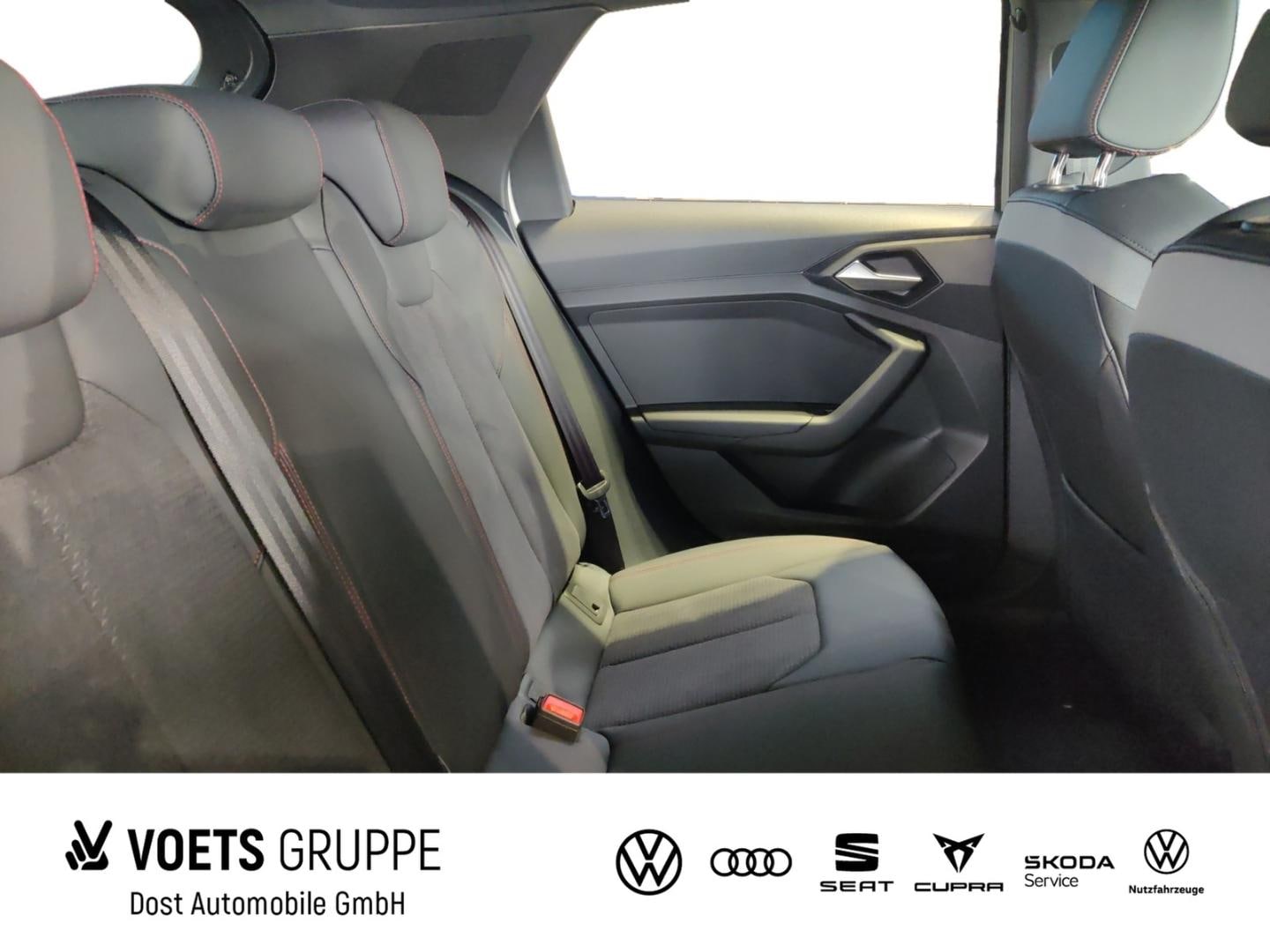 Bild über Audi A1 Sportback S line 40 TFSI S tronic - für weitere Informationen kontaktieren Sie den Audi Partner