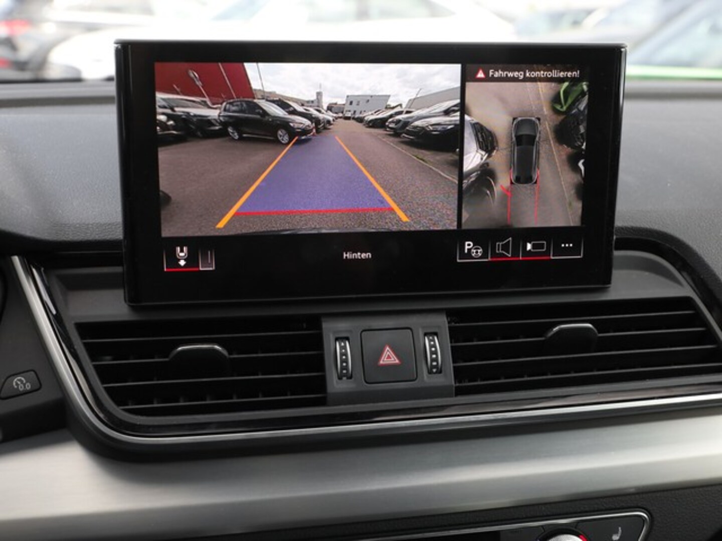 Bild über Audi Q5 Sportback 40 TFSI quattro S tronic - für weitere Informationen kontaktieren Sie den Audi Partner