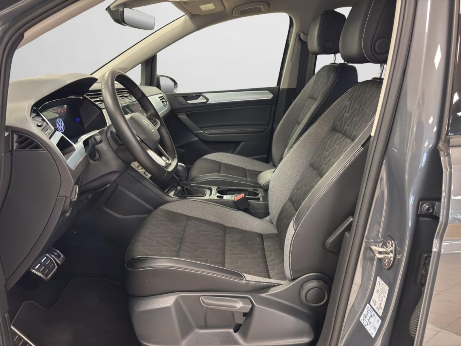 Volkswagen Touran – Bild 12