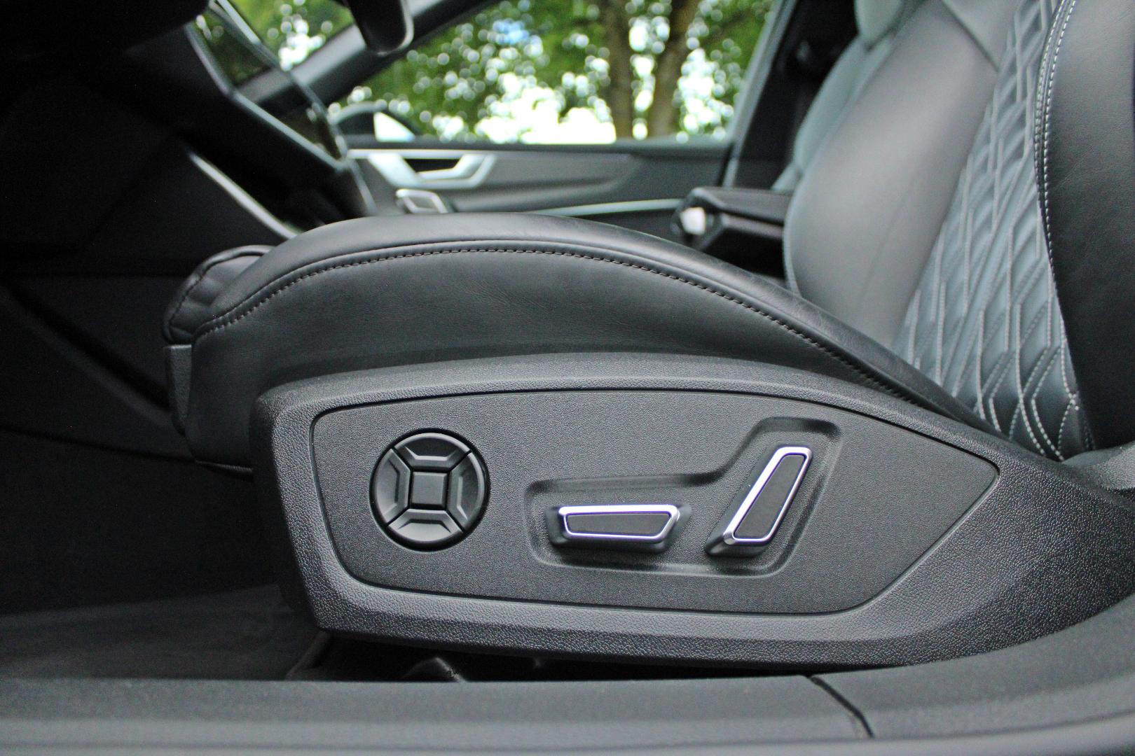 Image about Audi S6 Avant TDI quattro tiptronic