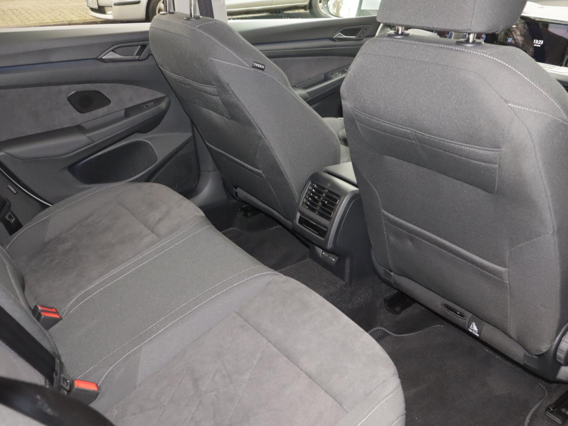 Volkswagen Golf Variant Style