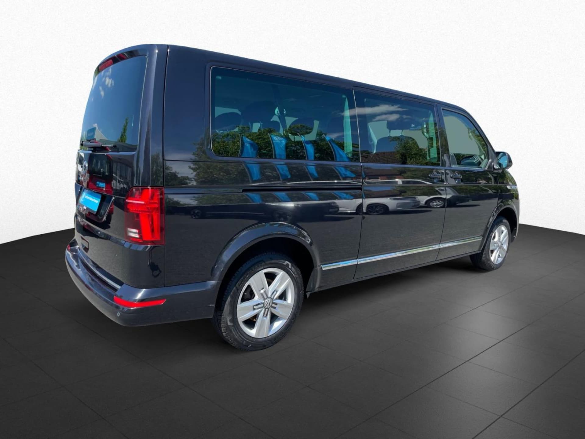 Volkswagen T6.1 Caravelle langer Radstand Highline