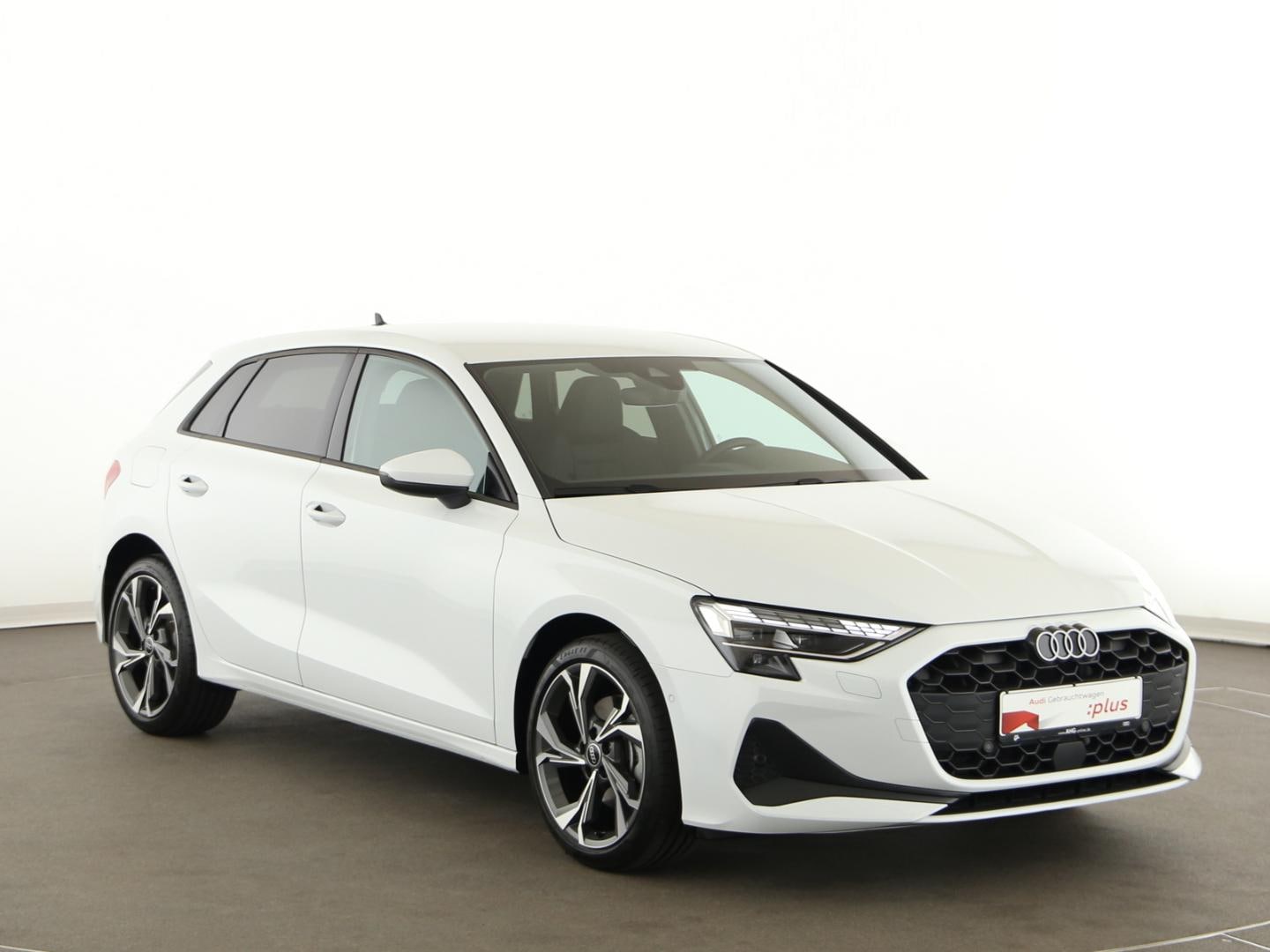 Bild über Audi A3 Sportback TFSI e 40 TFSI e S tronic - für weitere Informationen kontaktieren Sie den Audi Partner