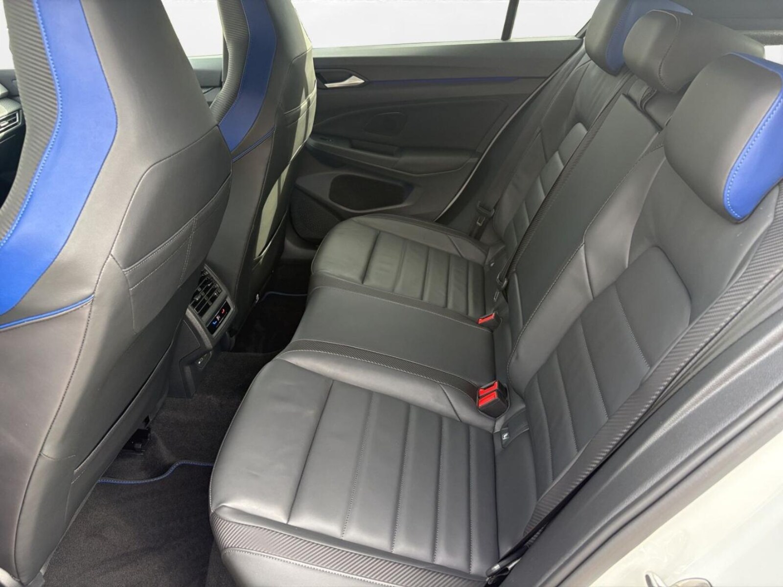 Volkswagen Golf – Bild 8
