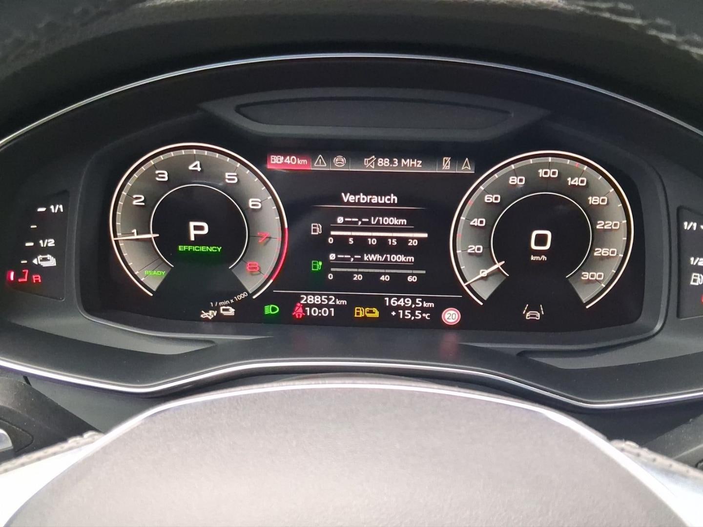 Bild über Audi A6 Avant TFSI e S line 55 TFSI e quattro S tronic - für weitere Informationen kontaktieren Sie den Audi Partner