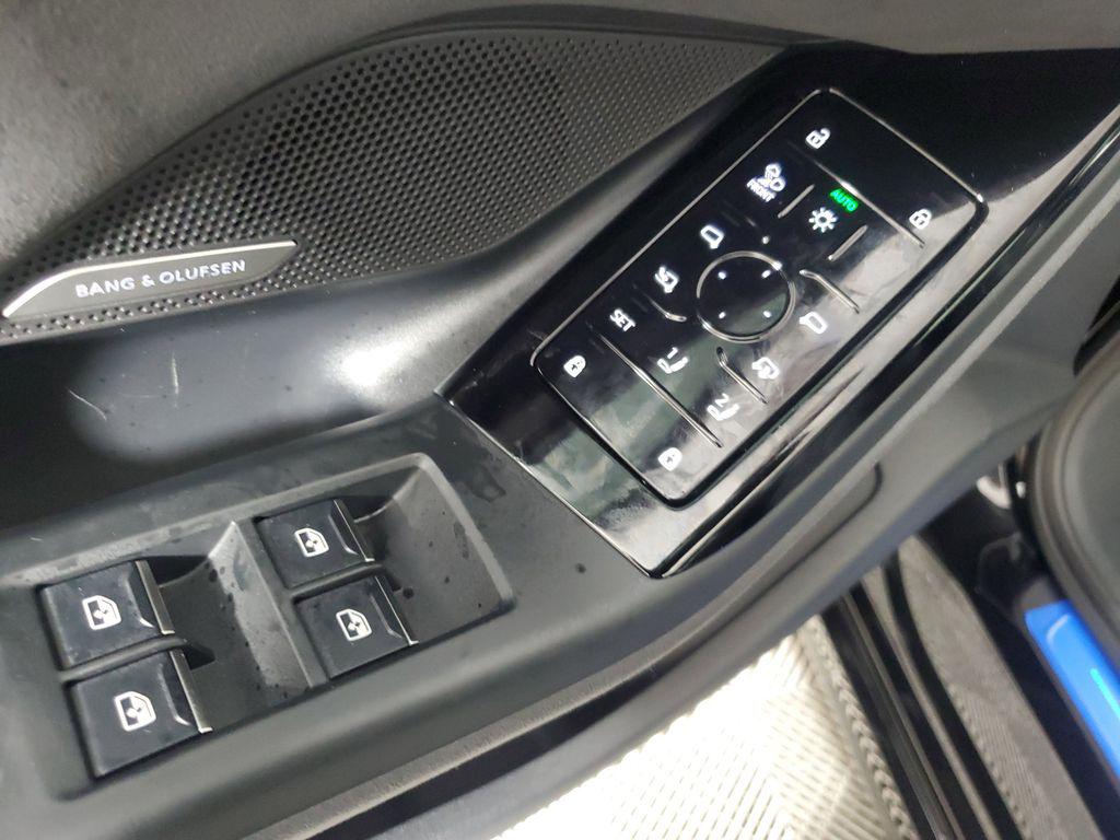 2025 Audi S6 Sportback e-tron Premium Plus - Photo 18