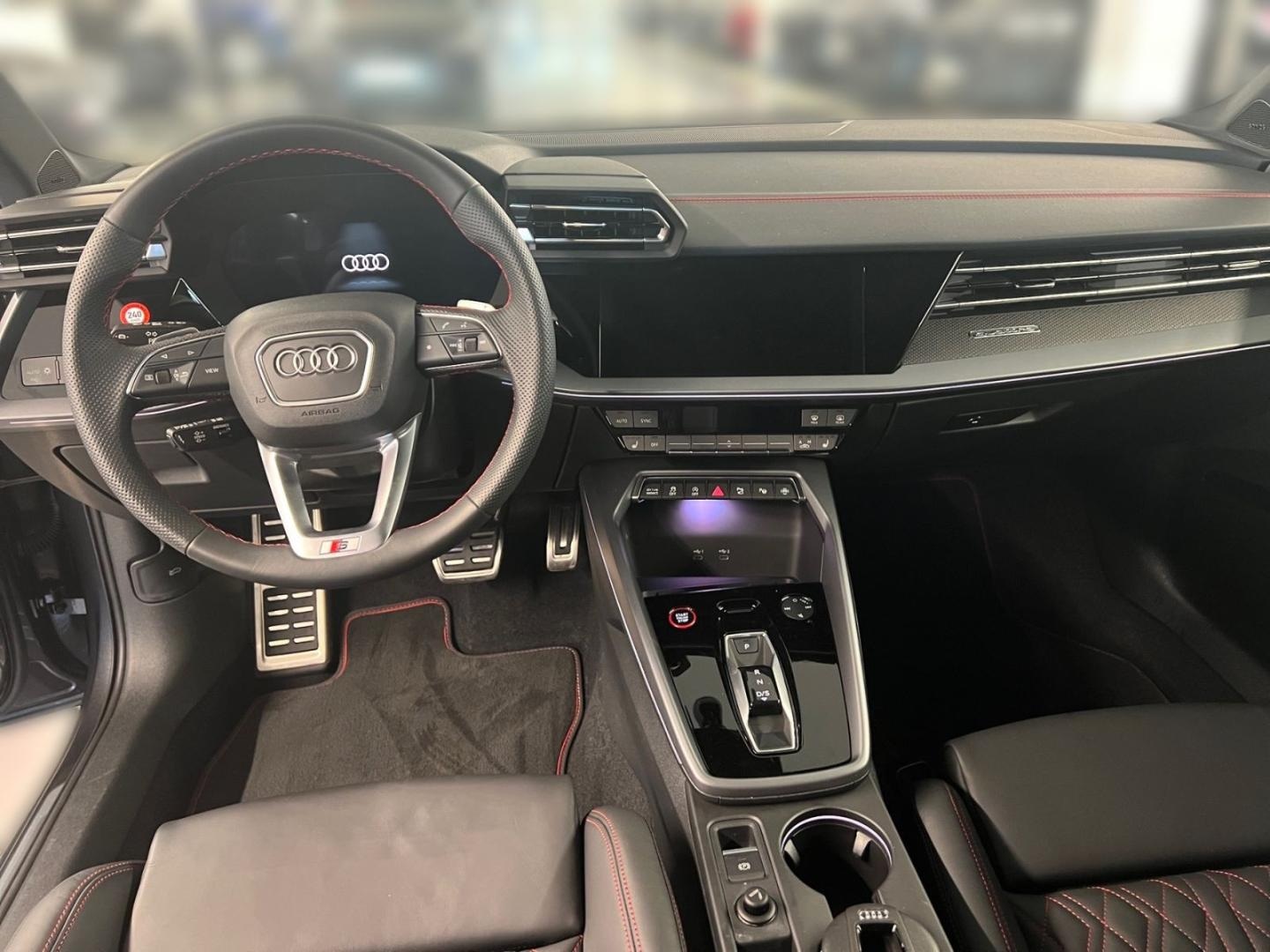 Bild über Audi S3 Sportback TFSI quattro S tronic - für weitere Informationen kontaktieren Sie den Audi Partner