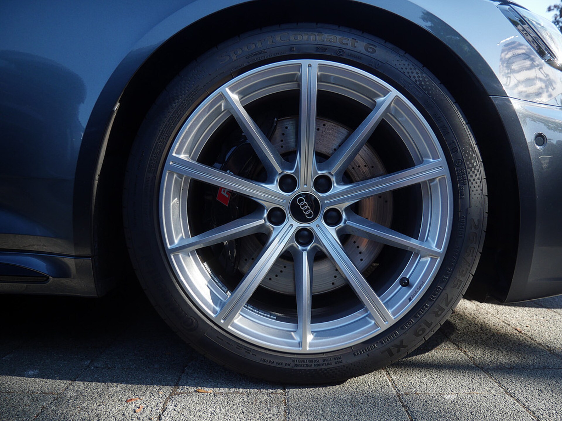 Audi RS 4 Avant