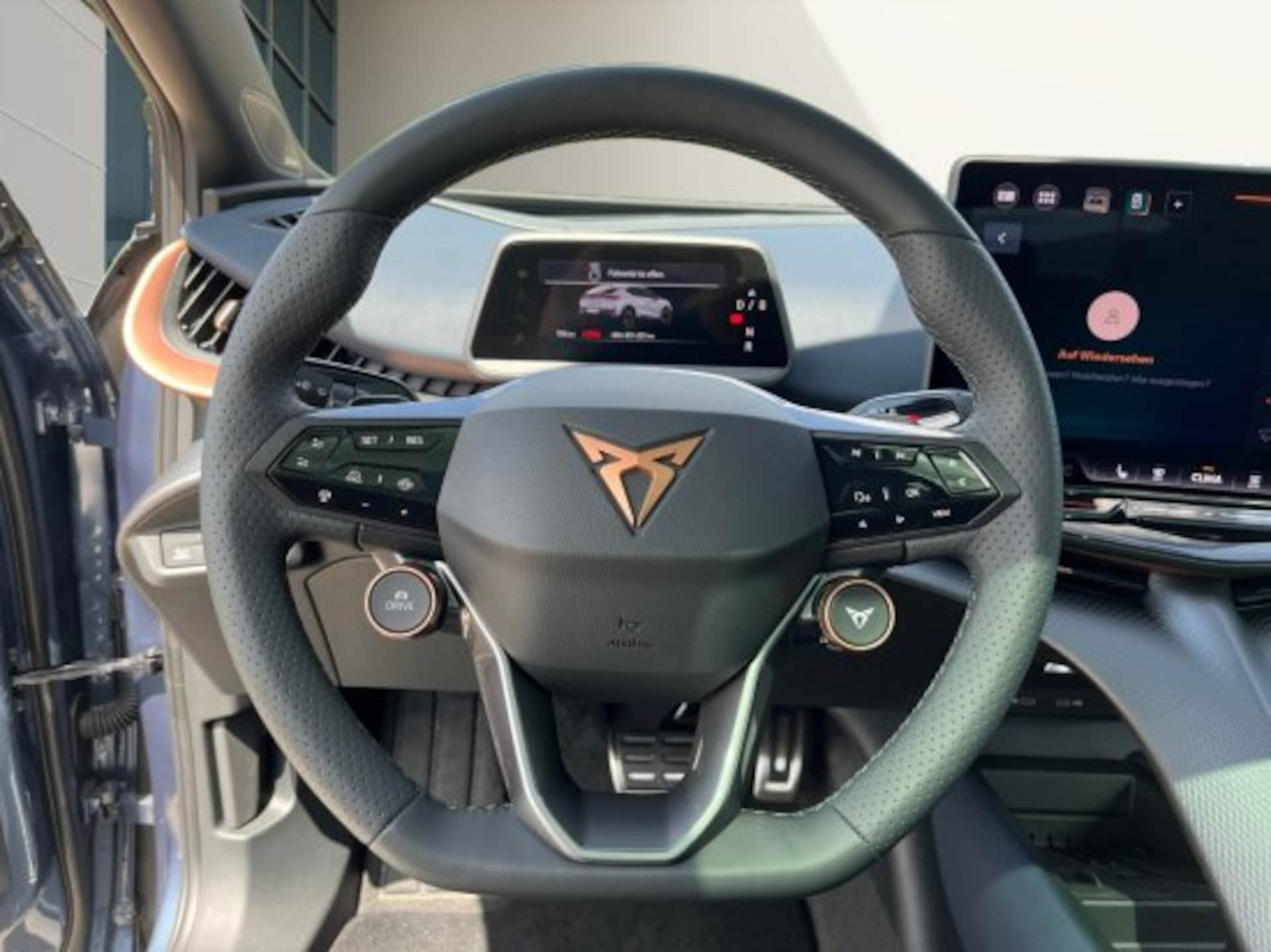 CUPRA Tavascan VZ