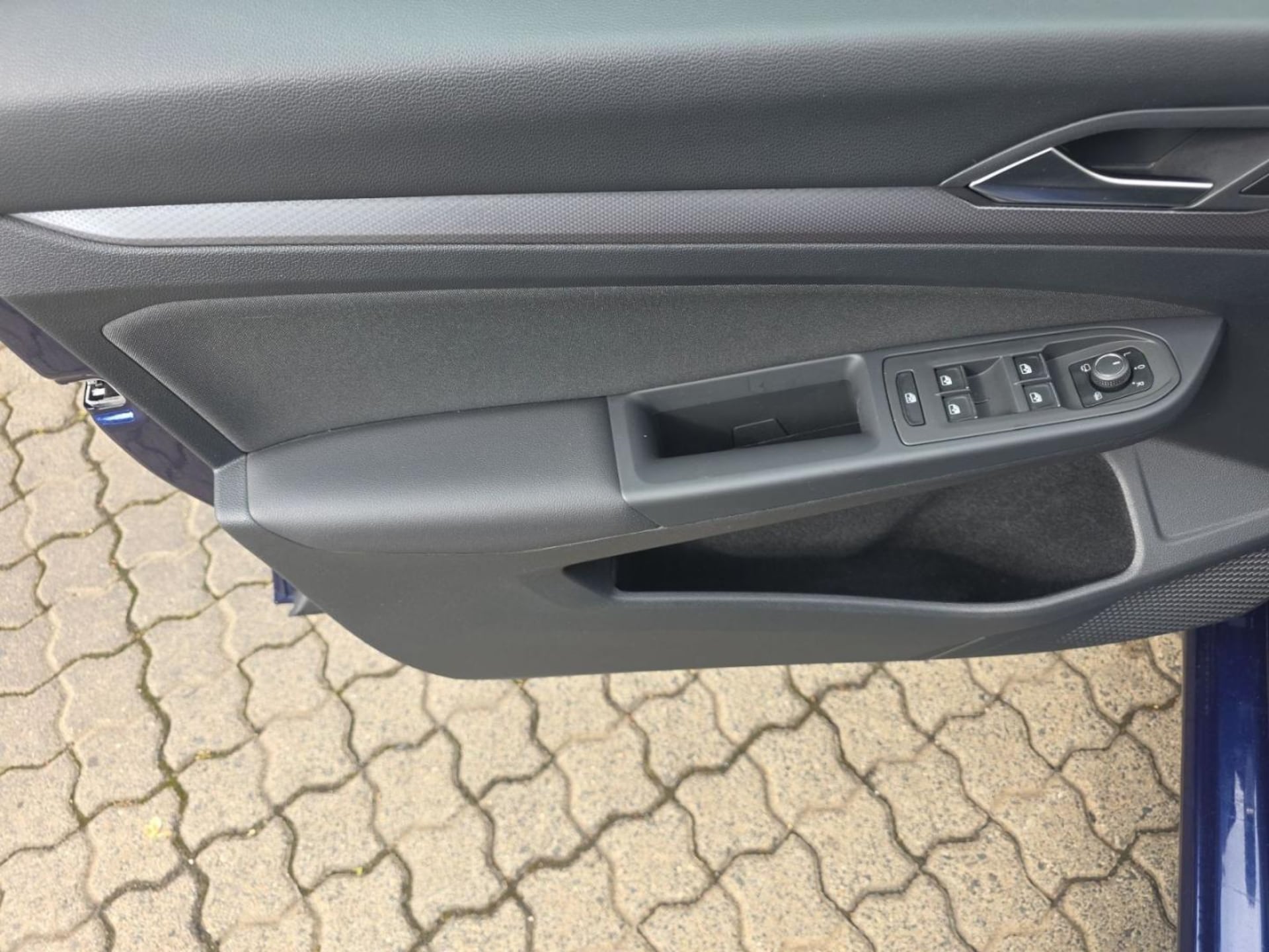 Volkswagen Golf Active
