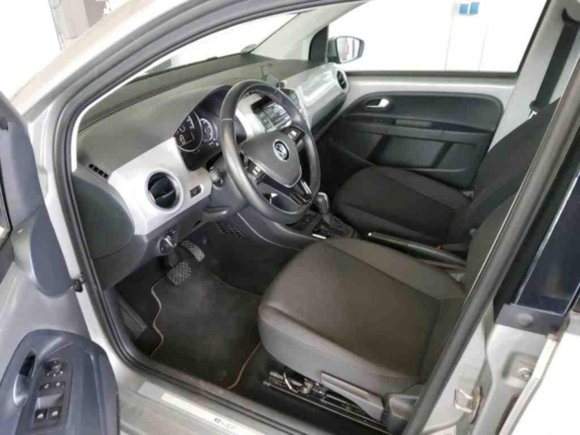 Volkswagen e-up! Style "Plus"