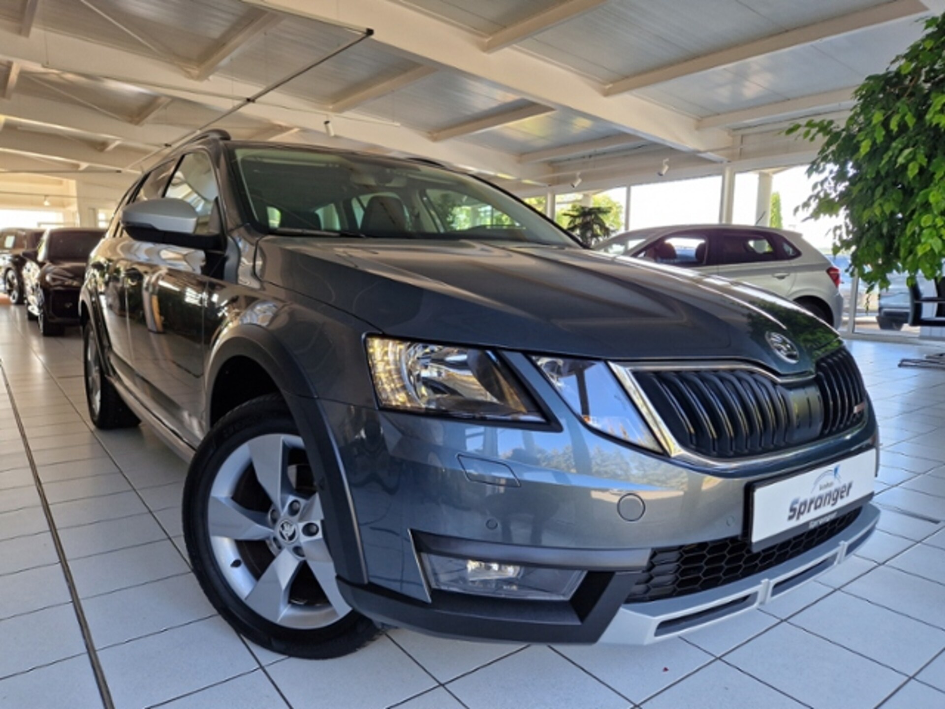 Skoda Octavia Combi SCOUT