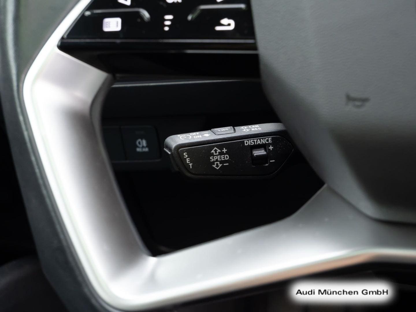 Bild über Audi Q4 Sportback e-tron 35 e-tron - für weitere Informationen kontaktieren Sie den Audi Partner