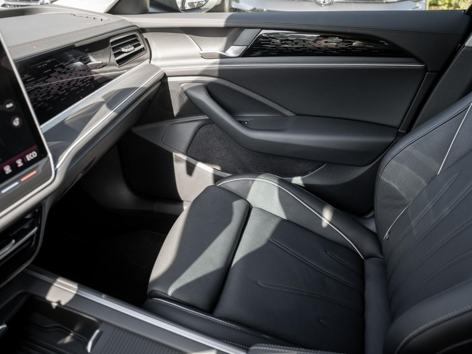 Volkswagen Passat – Bild 21