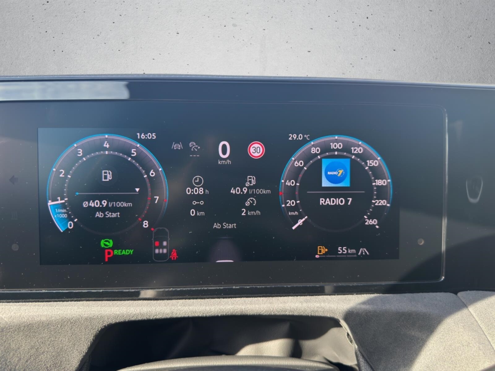 Volkswagen Tiguan – Bild 12