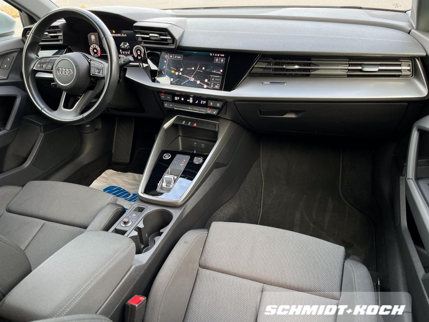 Bild über Audi A3 Sportback advanced 30 TFSI S tronic - für weitere Informationen kontaktieren Sie den Audi Partner