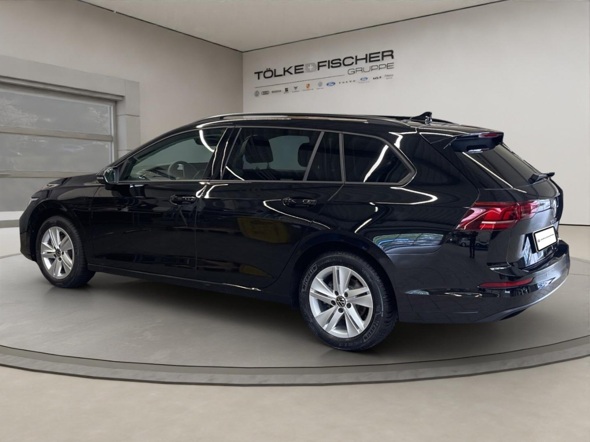Volkswagen Golf Variant Life