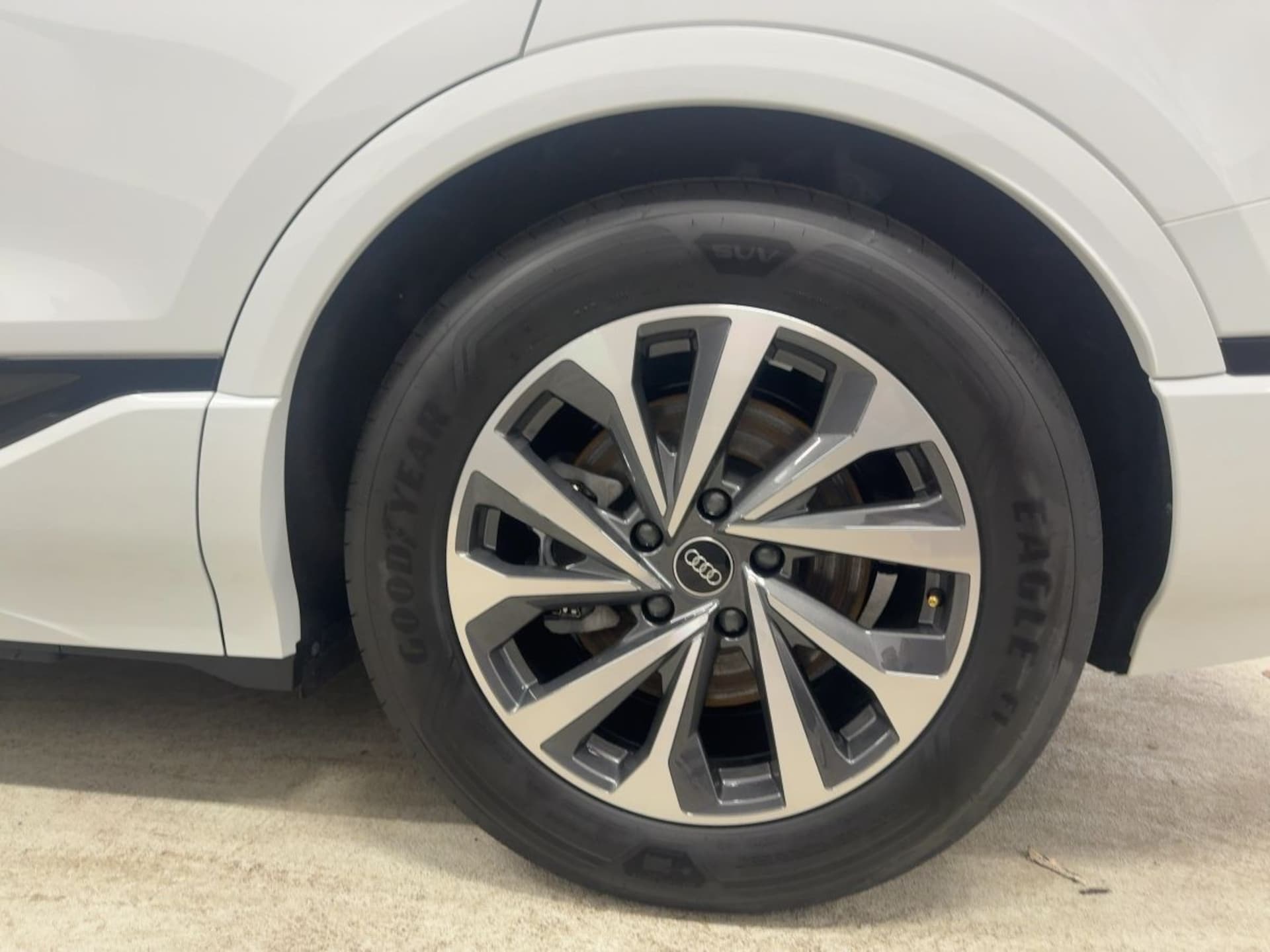 Audi Q6 SUV e-tron