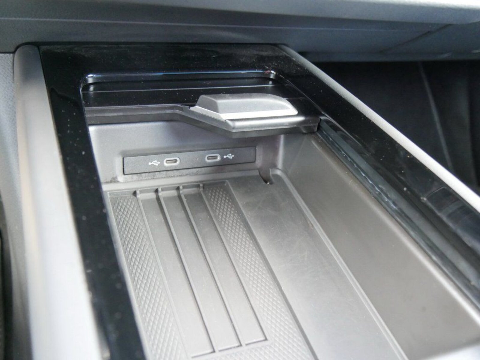 Volkswagen ID.7 Tourer – Bild 16