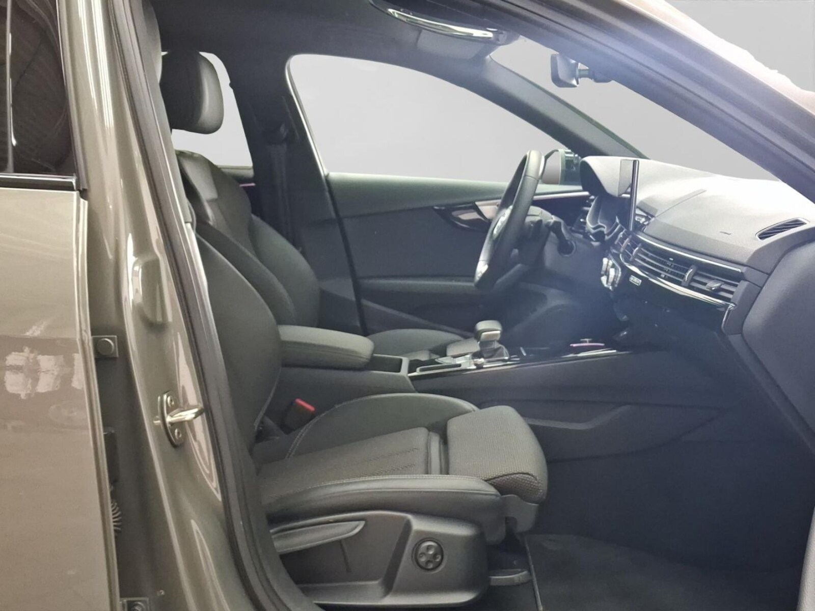 Audi A4 Avant – Bild 4