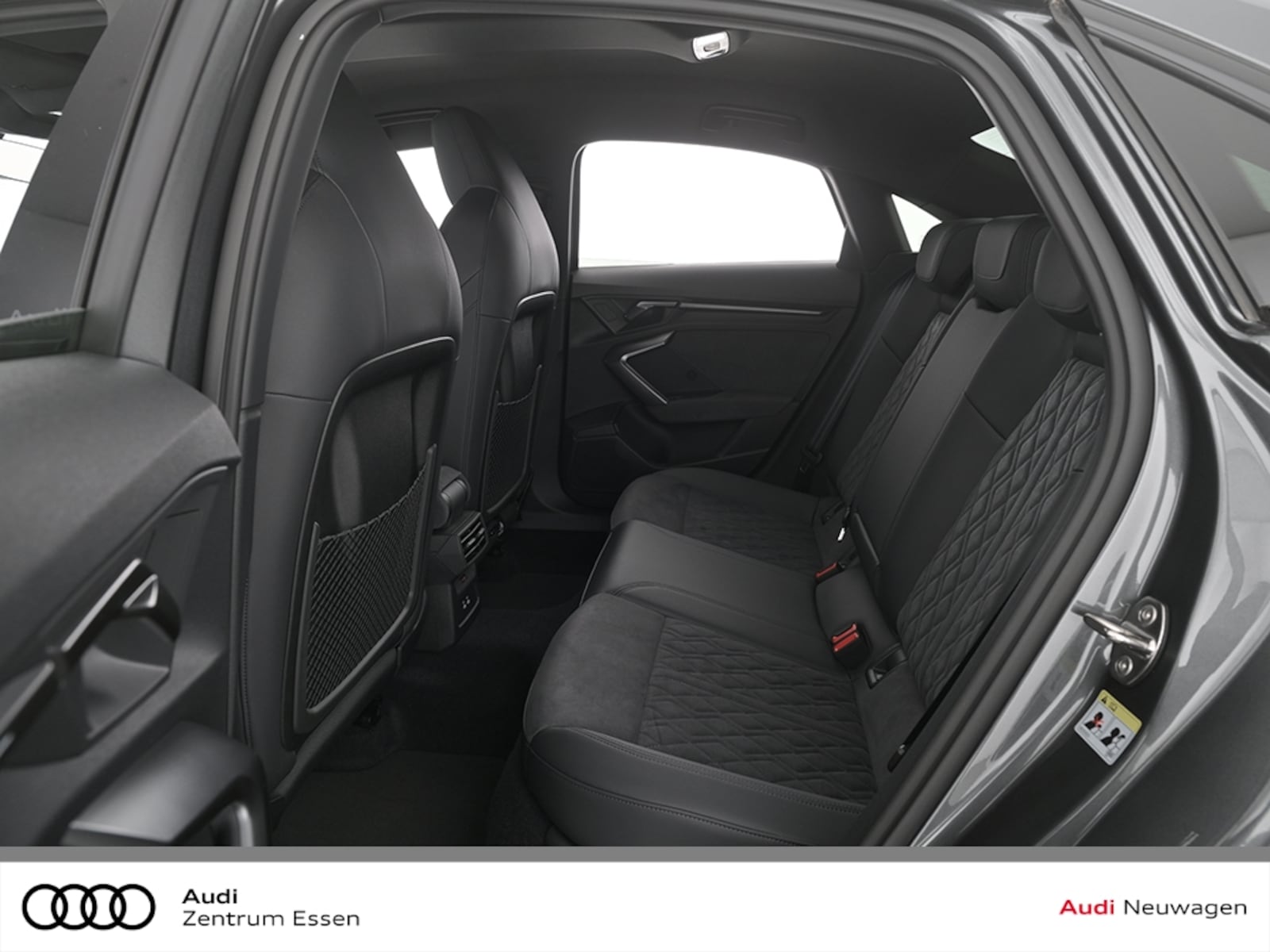 Audi RS 3 Limousine – Bild 12