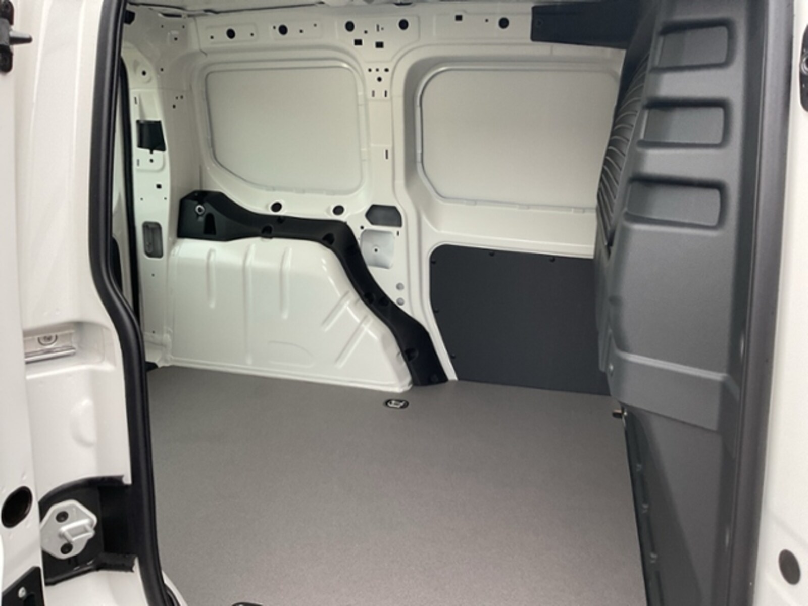 Volkswagen Caddy Cargo – Bild 13