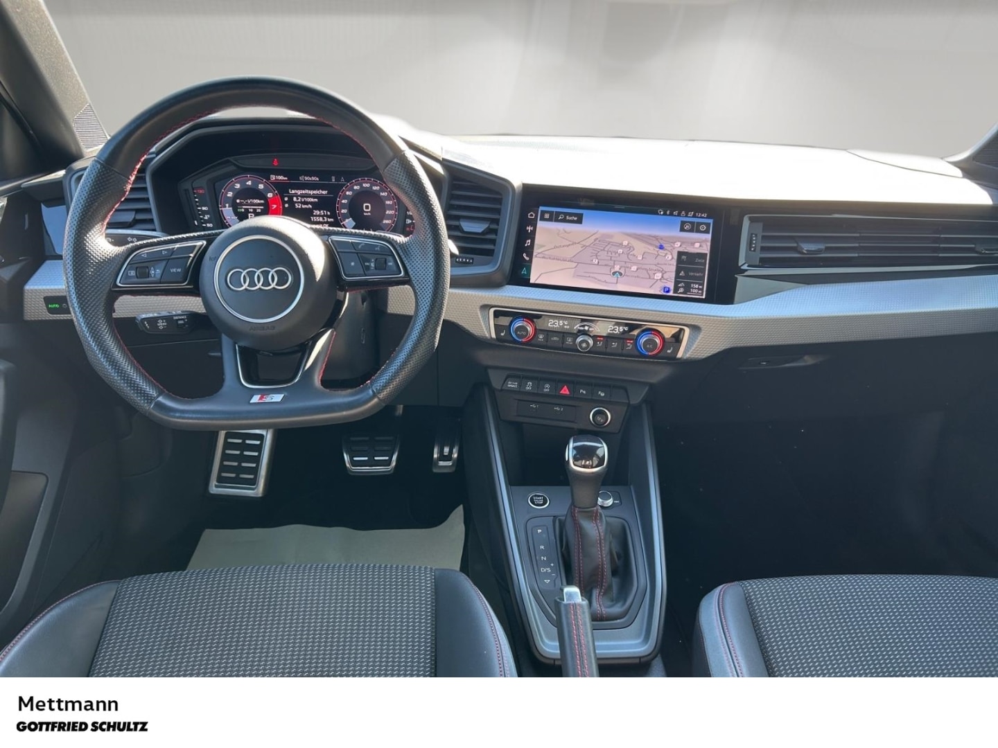 Bild über Audi A1 Sportback S line 40 TFSI S tronic - für weitere Informationen kontaktieren Sie den Audi Partner