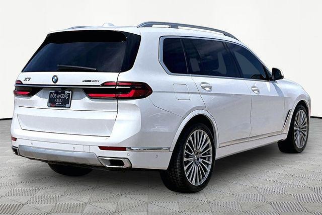 2023 BMW X7