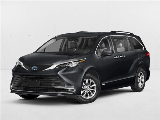 2024 Toyota Sienna XLE 8-Passenger Hybrid FWD's photo