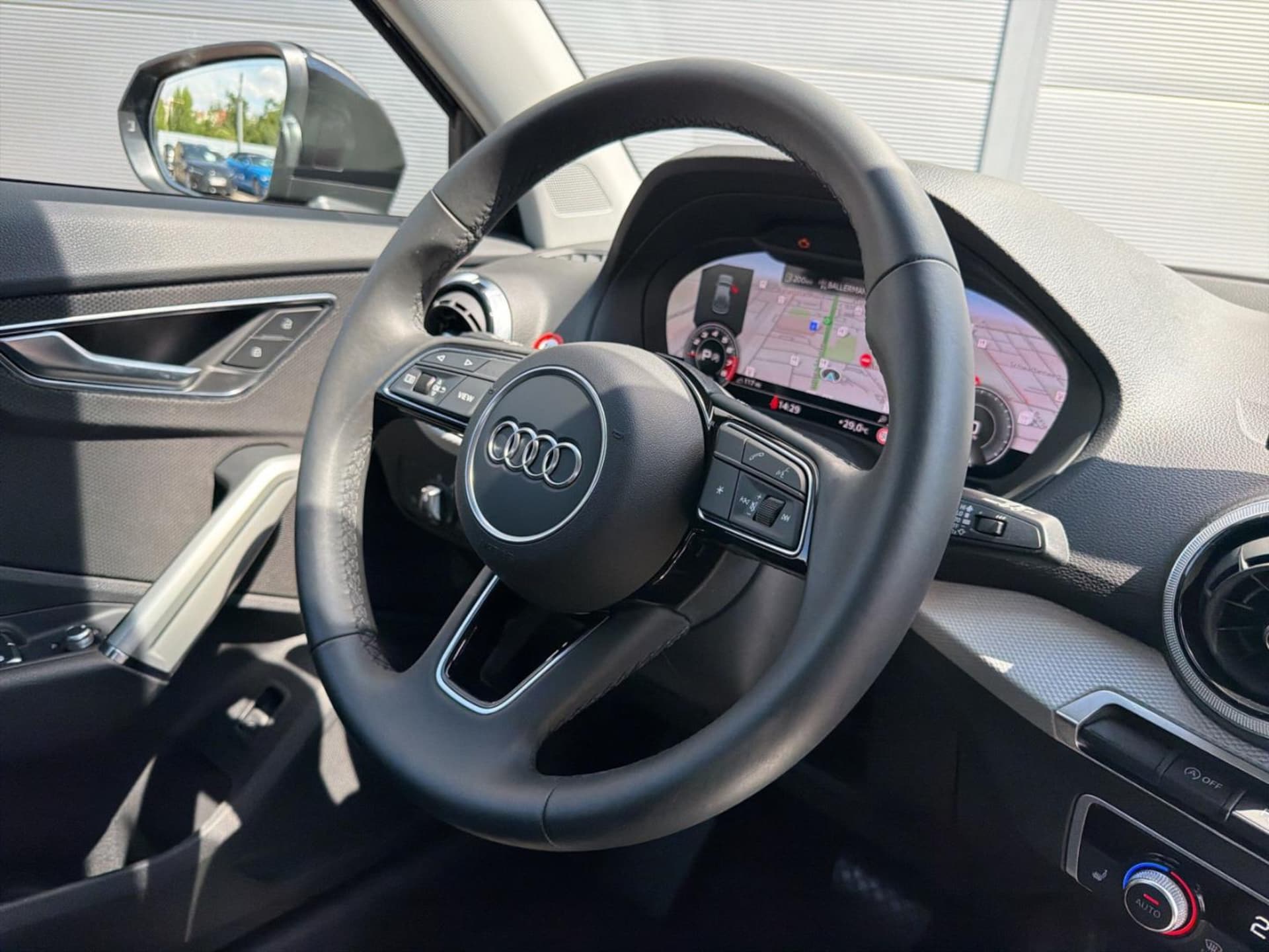 Audi Q2 S line