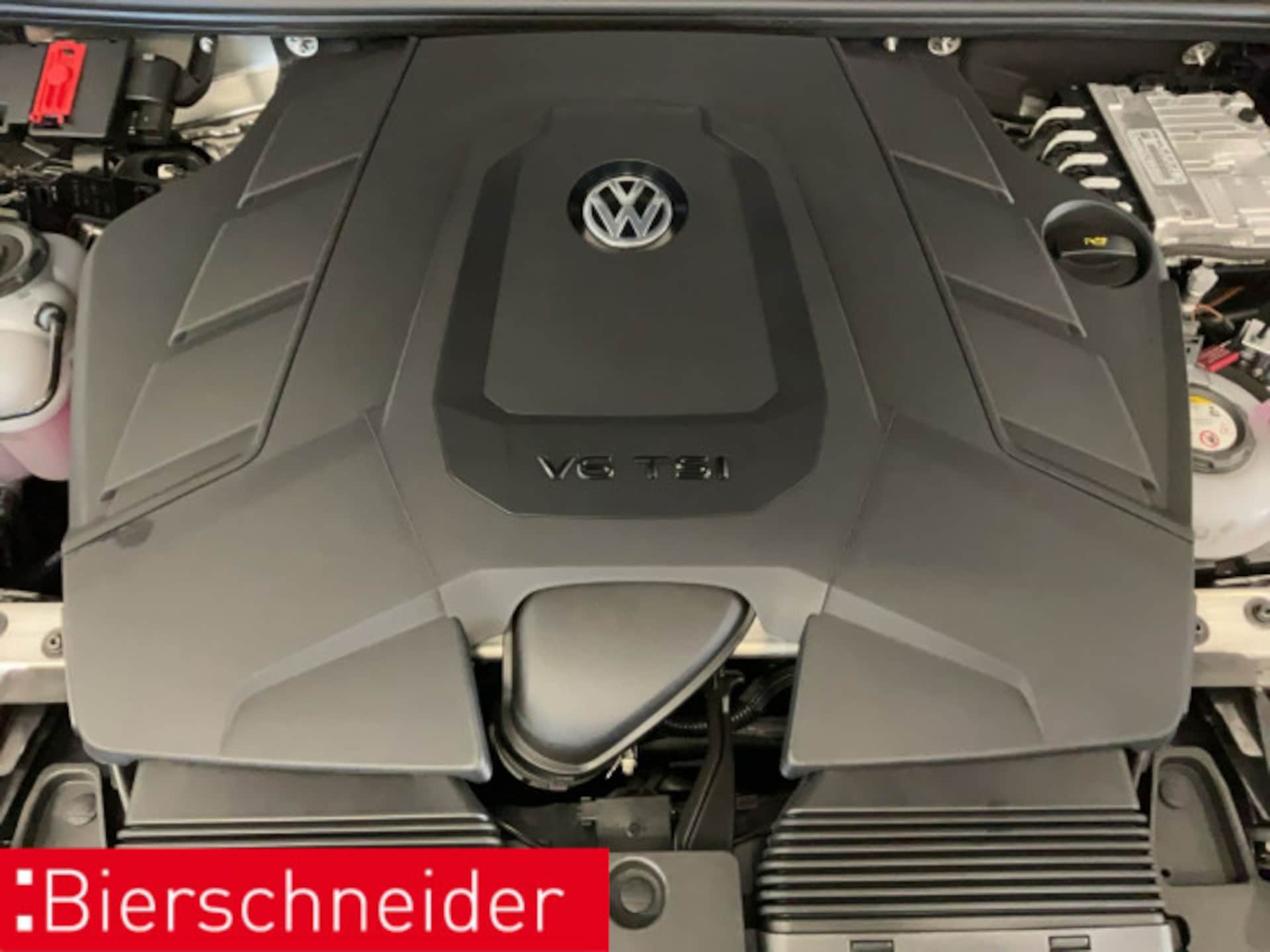Volkswagen Touareg R