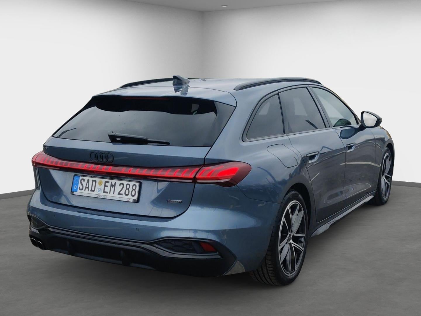 Bild über Audi A5 Avant TDI quattro 150 kW S tronic - für weitere Informationen kontaktieren Sie den Audi Partner