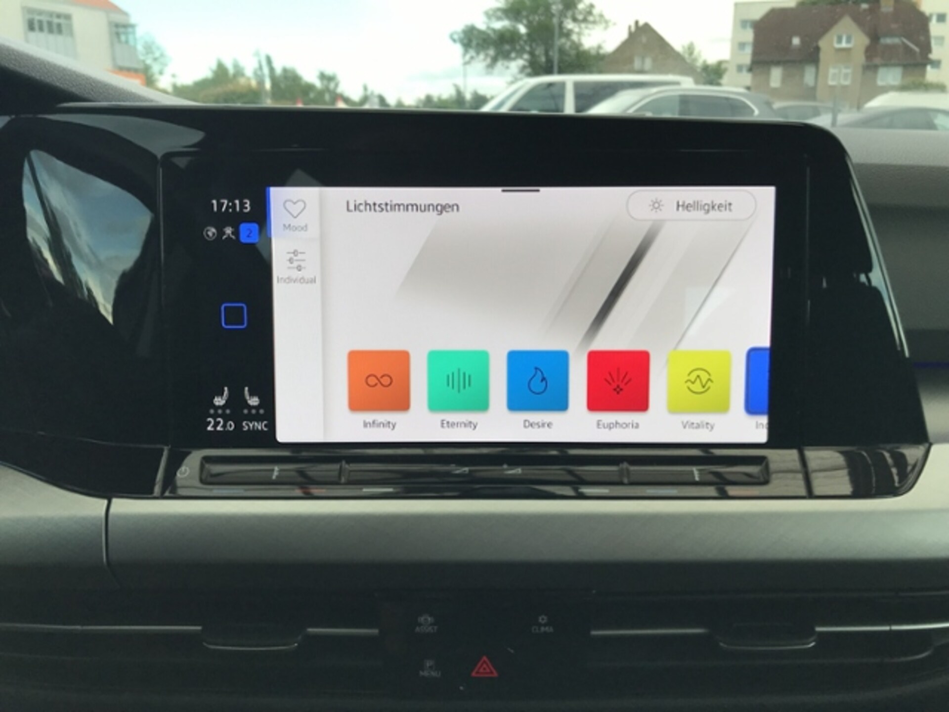 Volkswagen Golf Variant Life