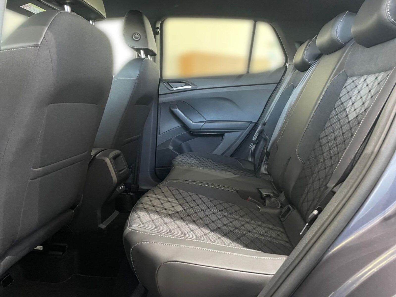 Volkswagen T-Cross – Bild 11