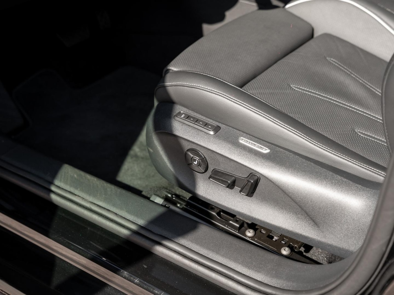 Volkswagen Passat – Bild 27